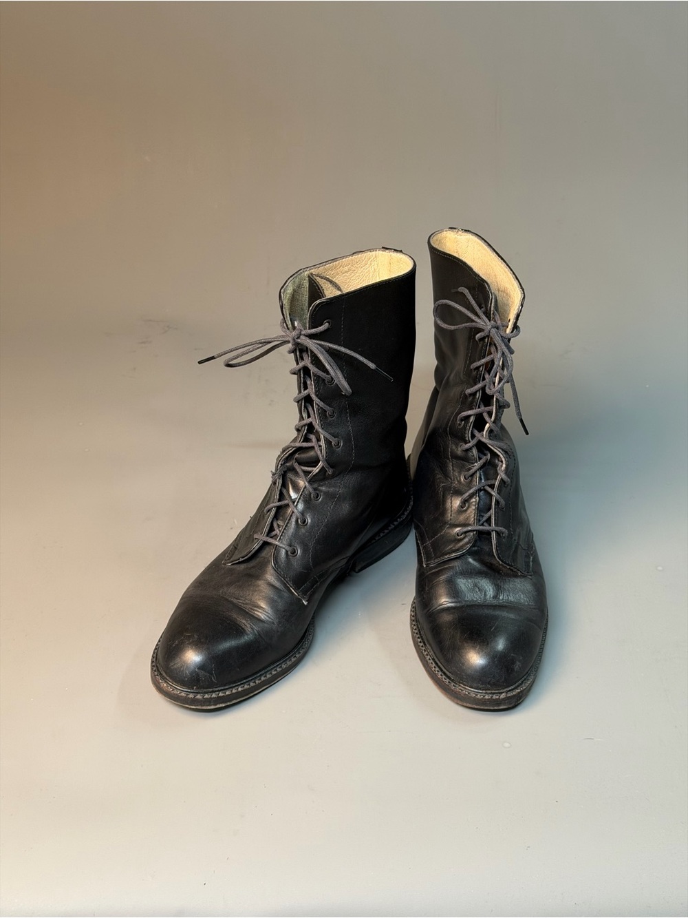 Black Men's Lace-Up Leather Boots